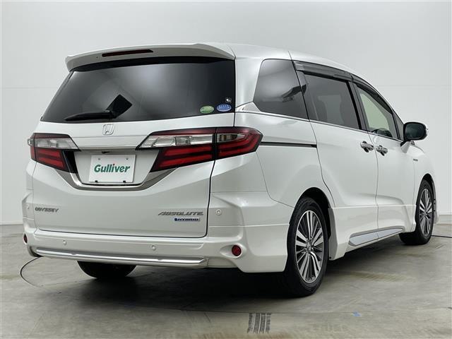 【右斜後】『外装：右斜後側』の画像になります。写真の内容に関してご不明点、ご質問等がございましたらお気軽にガリバー店舗までお問い合わせください。