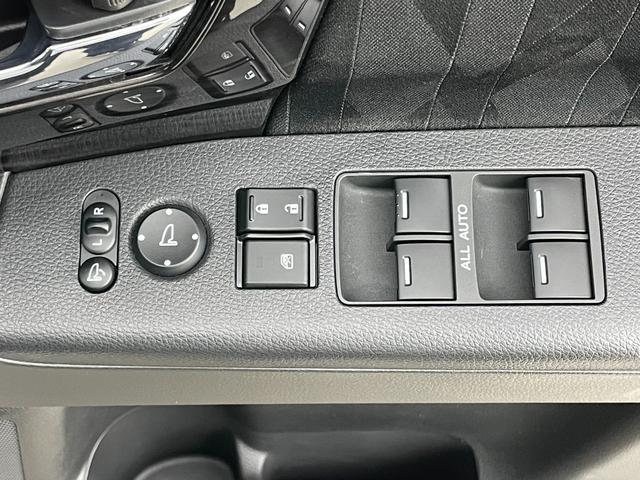 【窓操作部】『窓周辺／窓周辺装備』の画像になります。写真の内容に関してご不明点、ご質問等がございましたらお気軽にガリバー店舗までお問い合わせください。