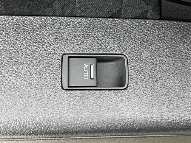 【窓操作部】『窓周辺／窓周辺装備』の画像になります。写真の内容に関してご不明点、ご質問等がございましたらお気軽にガリバー店舗までお問い合わせください。