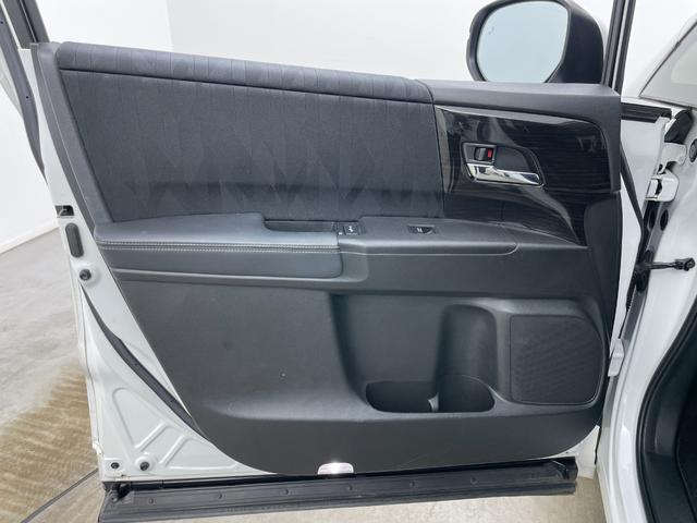 【窓操作部】『窓周辺／窓周辺装備』の画像になります。写真の内容に関してご不明点、ご質問等がございましたらお気軽にガリバー店舗までお問い合わせください。