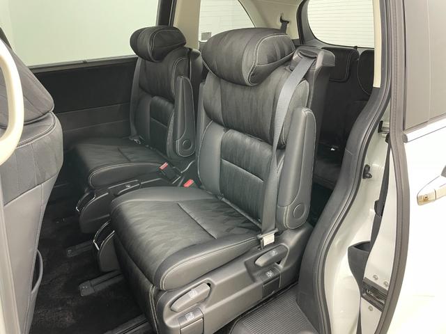 【後部座席】『後部座席周辺』の画像になります。写真の内容に関してご不明点、ご質問等がございましたらお気軽にガリバー店舗までお問い合わせください。