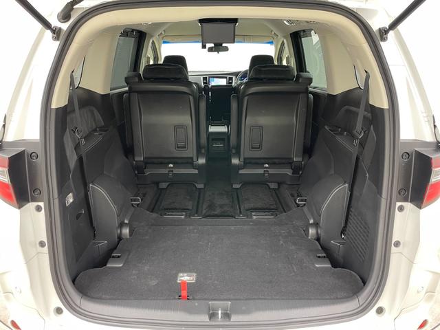 【トランク】『トランク周辺』の画像になります。写真の内容に関してご不明点、ご質問等がございましたらお気軽にガリバー店舗までお問い合わせください。