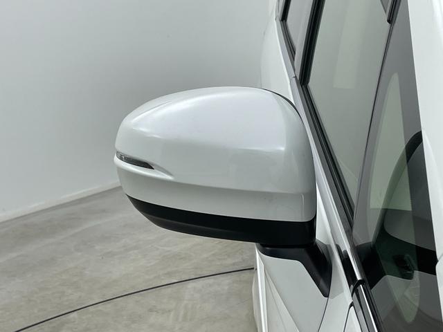 【ドアミラー】『外装：ドアミラー周辺』の画像になります。写真の内容に関してご不明点、ご質問等がございましたらお気軽にガリバー店舗までお問い合わせください。