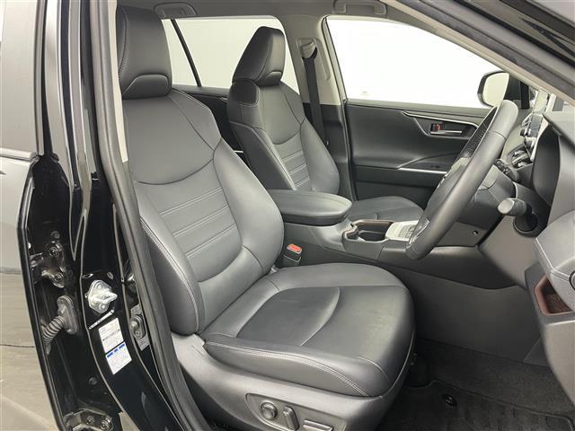 ＲＡＶ４ ハイブリッドＧ　純正９型ディスプレイオーディオ　全方位カメラ　レーダークルーズコントロール　ＥＴＣ２．０　シートヒーター　ＬＥＤヘッドライト　ドライブレコーダー　デジタルインナーミラー　ブラインドスポットモニター（8枚目）