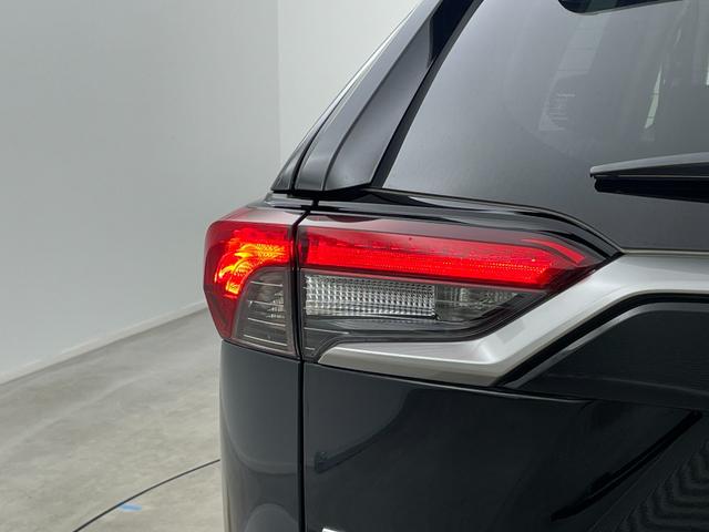 ＲＡＶ４ ハイブリッドＧ　純正９型ディスプレイオーディオ　全方位カメラ　レーダークルーズコントロール　ＥＴＣ２．０　シートヒーター　ＬＥＤヘッドライト　ドライブレコーダー　デジタルインナーミラー　ブラインドスポットモニター（72枚目）