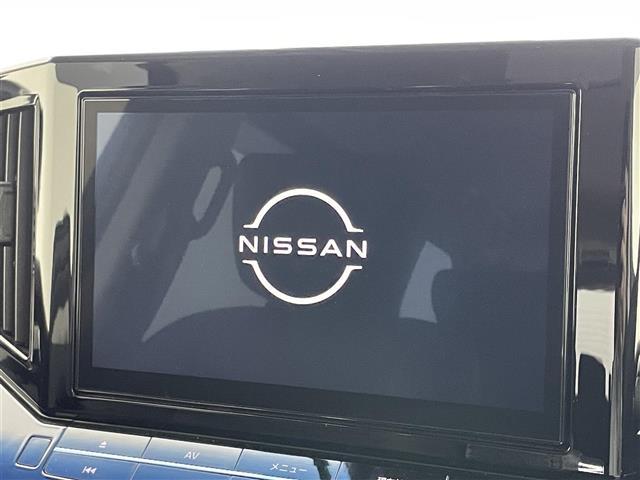 エルグランド 250ハイウェイスターS 純正10インチナビ 純正12.1インチ後席モニター 全方位カメラ 両側パワスラ コーナーセンサー 電動リアゲート オットマン ハーフレザーシート LEDヘッドライト フォグランプ オートハイビーム(2枚目)