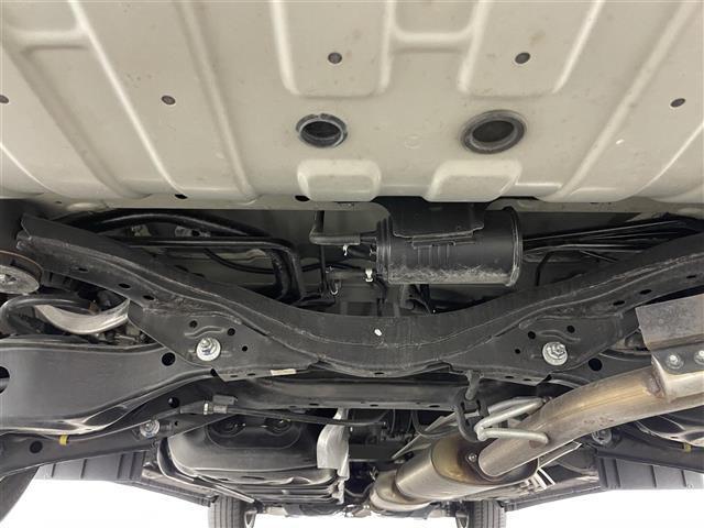 エルグランド 250ハイウェイスターS 純正10インチナビ 純正12.1インチ後席モニター 全方位カメラ 両側パワスラ コーナーセンサー 電動リアゲート オットマン ハーフレザーシート LEDヘッドライト フォグランプ オートハイビーム(23枚目)