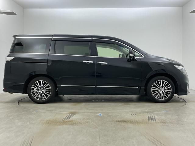 エルグランド 250ハイウェイスターS 純正10インチナビ 純正12.1インチ後席モニター 全方位カメラ 両側パワスラ コーナーセンサー 電動リアゲート オットマン ハーフレザーシート LEDヘッドライト フォグランプ オートハイビーム(67枚目)