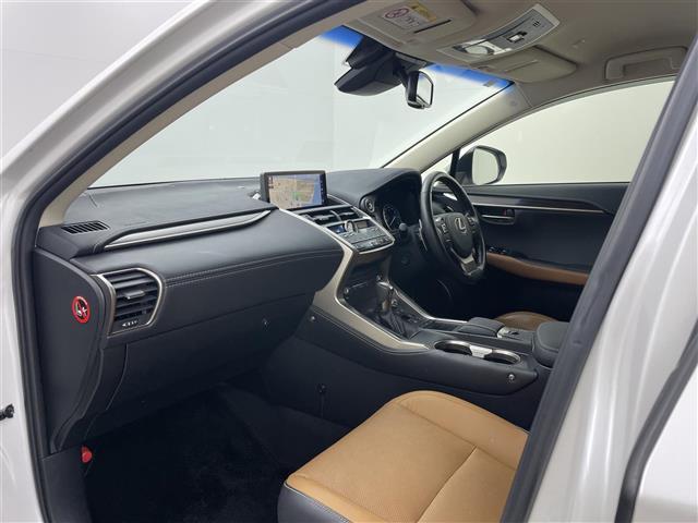 NX NX300h バージョンL 純正10.3インチナビ 全方位カメラ 茶革シート 全席パワーシート 三眼LEDヘッドライト コーナセンサー ETC2.0 HUD シートベンチレーション 電動リアゲート 純正フロアマット ラゲッジマッ(52枚目)