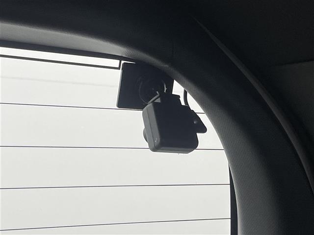 ヴォクシー ZS 煌III アルパインナビ アルパイン後席モニター 両側パワスラ ハーフレザーシート コーナーセンサー 前後ドラレコ LEDヘッドライト オートハイビーム フォグランプ ビルトインETC クルコン 純正アルミ(7枚目)