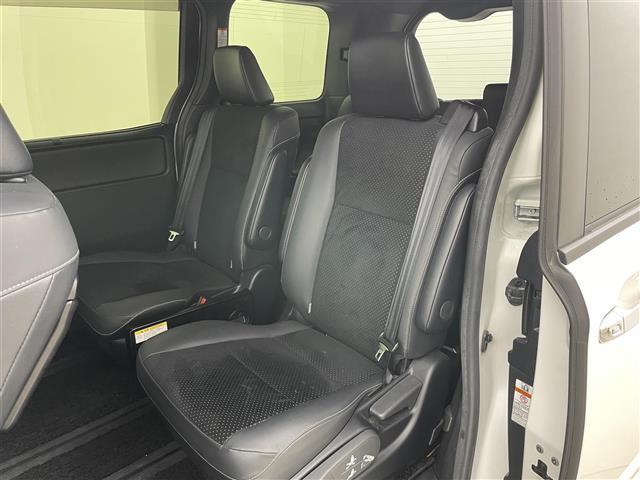 ヴォクシー ZS 煌III アルパインナビ アルパイン後席モニター 両側パワスラ ハーフレザーシート コーナーセンサー 前後ドラレコ LEDヘッドライト オートハイビーム フォグランプ ビルトインETC クルコン 純正アルミ(11枚目)