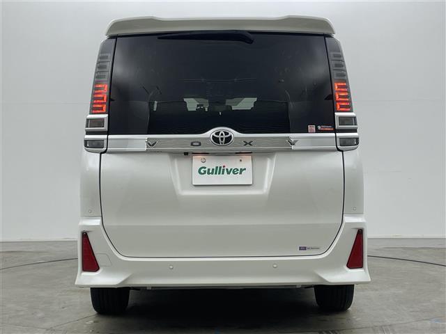 ヴォクシー ZS 煌III アルパインナビ アルパイン後席モニター 両側パワスラ ハーフレザーシート コーナーセンサー 前後ドラレコ LEDヘッドライト オートハイビーム フォグランプ ビルトインETC クルコン 純正アルミ(17枚目)