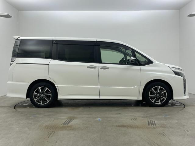 ヴォクシー ZS 煌III アルパインナビ アルパイン後席モニター 両側パワスラ ハーフレザーシート コーナーセンサー 前後ドラレコ LEDヘッドライト オートハイビーム フォグランプ ビルトインETC クルコン 純正アルミ(67枚目)