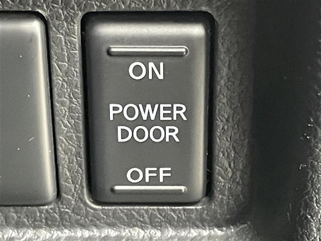 エルグランド 250ハイウェイスターS 純正ナビ 全方位カメラ 両側パワスラ 電動リアゲート 前後ドラレコ ハーフレザーシート コーナーセンサー LEDヘッドライト オートライト クルーズコントロール ビルトインETC オットマン スペアキ(39枚目)