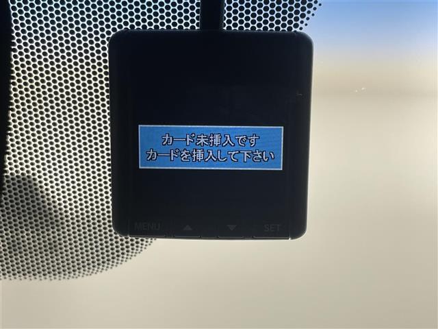 ステップワゴンスパーダ e:HEVスパーダ G・EX ホンダセンシング アルパイン10インチナビ バックカメラ 両側パワスラ わくわくゲート ドラレコ ハーフレザーシート LEDヘッドライト オートライト ETC2.0 純正フロアマット レーダークルーズ オートハイビーム(4枚目)