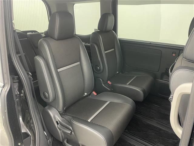 ステップワゴンスパーダ e:HEVスパーダ G・EX ホンダセンシング アルパイン10インチナビ バックカメラ 両側パワスラ わくわくゲート ドラレコ ハーフレザーシート LEDヘッドライト オートライト ETC2.0 純正フロアマット レーダークルーズ オートハイビーム(9枚目)