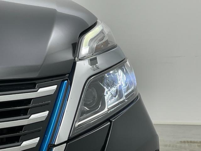 セレナ ｅ－パワー　ハイウェイスターＶ　純正１０インチナビ　純正フリップダウンモニター　全方位カメラ　プロパイロット　両側電動スライド　ビルトインＥＴＣ　ＬＥＤヘッドライト　ドライブレコーダー　デジタルインナーミラー　オートハイビーム（65枚目）