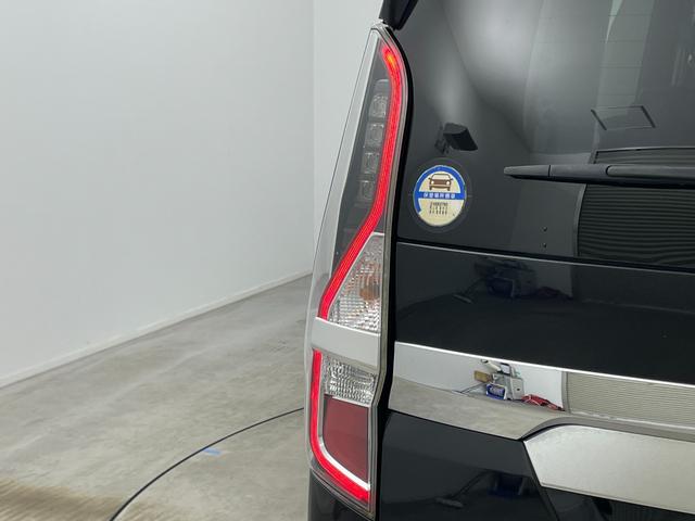 セレナ ｅ－パワー　ハイウェイスターＶ　純正１０インチナビ　純正フリップダウンモニター　全方位カメラ　プロパイロット　両側電動スライド　ビルトインＥＴＣ　ＬＥＤヘッドライト　ドライブレコーダー　デジタルインナーミラー　オートハイビーム（72枚目）