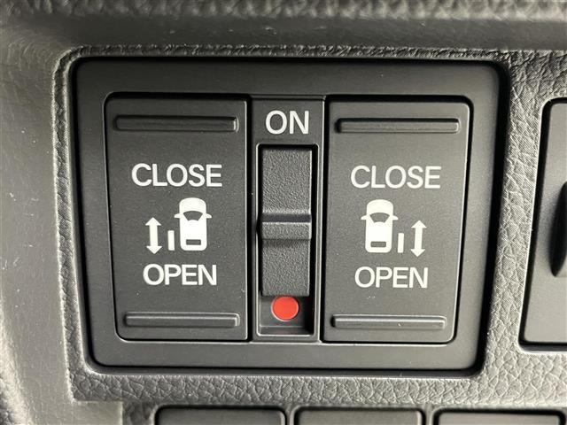 ステップワゴン e:HEVエアー EX 登録済未使用車 純正11.4インチナビ ブラインドスポットモニター 電動リアゲ-ト バックカメラ 追従型クルーズコントロール 両側パワースライドドア オートハイビーム シ-トヒ-タ- 衝突軽減システム(5枚目)