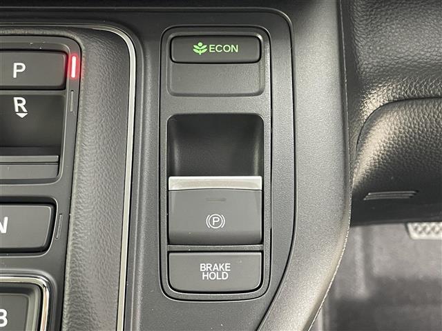 ステップワゴン e:HEVエアー EX 登録済未使用車 純正11.4インチナビ ブラインドスポットモニター 電動リアゲ-ト バックカメラ 追従型クルーズコントロール 両側パワースライドドア オートハイビーム シ-トヒ-タ- 衝突軽減システム(6枚目)