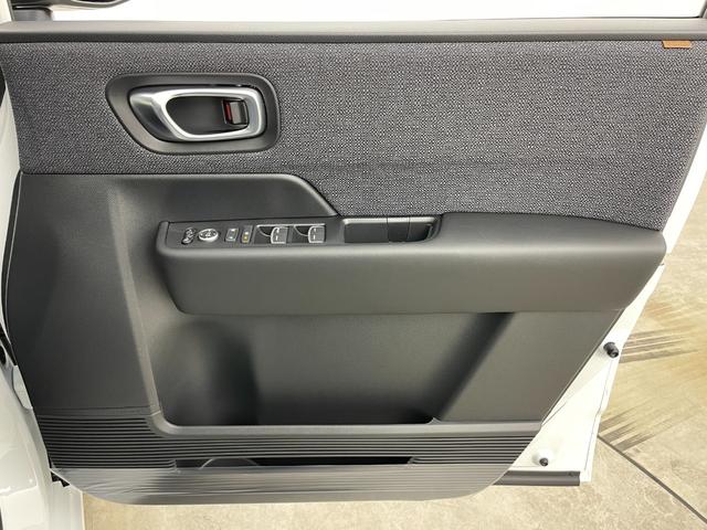 ステップワゴン e:HEVエアー EX 登録済未使用車 純正11.4インチナビ ブラインドスポットモニター 電動リアゲ-ト バックカメラ 追従型クルーズコントロール 両側パワースライドドア オートハイビーム シ-トヒ-タ- 衝突軽減システム(50枚目)