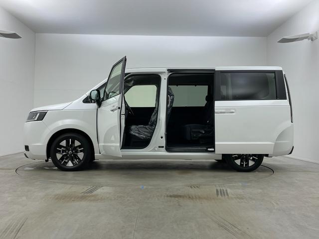 ステップワゴン e:HEVエアー EX 登録済未使用車 純正11.4インチナビ ブラインドスポットモニター 電動リアゲ-ト バックカメラ 追従型クルーズコントロール 両側パワースライドドア オートハイビーム シ-トヒ-タ- 衝突軽減システム(70枚目)