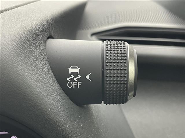 �y�^�]�ȑ��암�z�w�^�]�Ȏ��ӂ̑����x�̉摜�ɂȂ�܂��B���K�ȃh���C�u���y���ނ��߂̋@�\����������Ă��܂��I�^�]�Ȃ���G���̂Ŏg���₷���ł��I