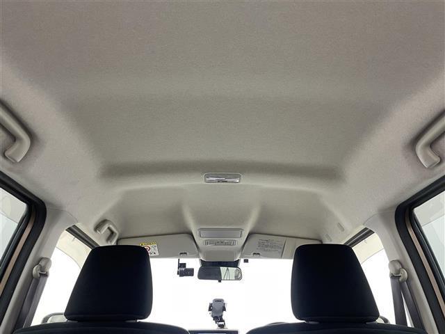 【天井】『天井』の画像になります。写真の内容に関してご不明点、ご質問等がございましたらお気軽にガリバー店舗までお問い合わせください。