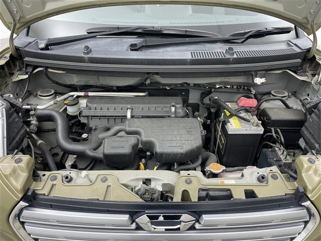 【エンジンルーム】『エンジンルーム周辺』の画像になります。写真の内容に関してご不明点、ご質問等がございましたらお気軽にガリバー店舗までお問い合わせください。