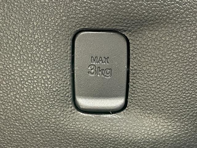 【窓操作部】『窓周辺／窓周辺装備』の画像になります。写真の内容に関してご不明点、ご質問等がございましたらお気軽にガリバー店舗までお問い合わせください。