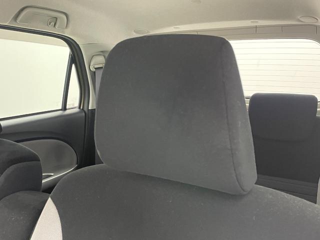 【後部座席】『後部座席周辺』の画像になります。写真の内容に関してご不明点、ご質問等がございましたらお気軽にガリバー店舗までお問い合わせください。