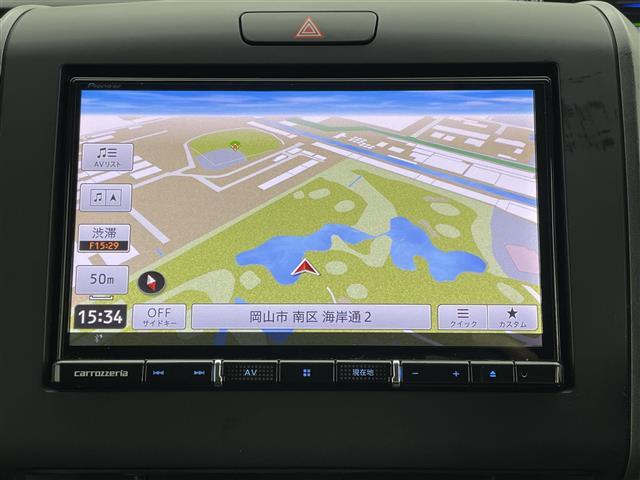 フリードハイブリッド ハイブリッド・クロスターホンダセンシング　８インチナビ　フリップダウンモニター　両側パワースライドドア　衝突軽減ブレーキ　レーダークルーズコントロール　ドライブレコーダー　シートヒーター　バックカメラ　ビルトインＥＴＣ　ＬＥＤヘッドライト（2枚目）