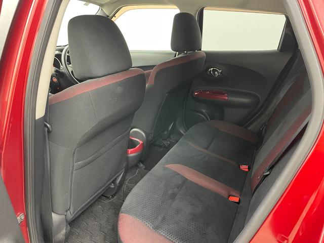 ジューク １５ＲＸ　７型ナビ　ＥＴＣ　バックカメラ　ドライブレコーダー　デジタルインナーミラー　Ｂｌｕｅｔｏｏｔｈ　ＨＩＤヘッドライト　スマートキー　ＣＤ／ＤＶＤ　ミュージックサーバー　フロアマット　純正アルミホイール（56枚目）