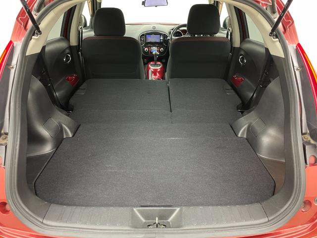 ジューク １５ＲＸ　７型ナビ　ＥＴＣ　バックカメラ　ドライブレコーダー　デジタルインナーミラー　Ｂｌｕｅｔｏｏｔｈ　ＨＩＤヘッドライト　スマートキー　ＣＤ／ＤＶＤ　ミュージックサーバー　フロアマット　純正アルミホイール（57枚目）