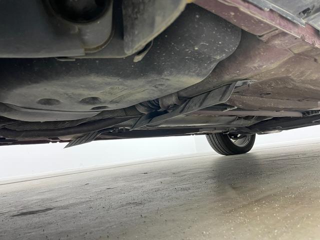 ジューク １５ＲＸ　７型ナビ　ＥＴＣ　バックカメラ　ドライブレコーダー　デジタルインナーミラー　Ｂｌｕｅｔｏｏｔｈ　ＨＩＤヘッドライト　スマートキー　ＣＤ／ＤＶＤ　ミュージックサーバー　フロアマット　純正アルミホイール（78枚目）