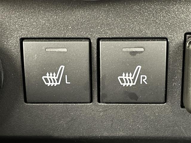 ロッキー プレミアムＧ　ＨＥＶ　純正９インチナビ　パノラマモニター　ドライブレコーダー　ＬＥＤライト　レーダークルーズコントロール　シートヒーター　ハーフレザーシート　プッシュスタート　オートライト　地デジＴＶ　衝突軽減ブレーキ（6枚目）