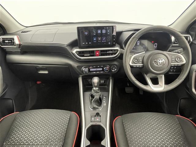 ライズ Ｚ　純正９型ディスプレイオーディオ　全方位カメラ　レーダークルーズコントロール　ブラインドスポットモニター　ビルトインＥＴＣ　ＡｐｐｌｅＣａｒｐｌａｙ　コーナーセンサー　衝突軽減ブレーキ　シートヒーター（12枚目）