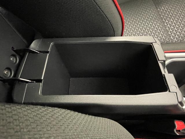 ライズ Ｚ　純正９型ディスプレイオーディオ　全方位カメラ　レーダークルーズコントロール　ブラインドスポットモニター　ビルトインＥＴＣ　ＡｐｐｌｅＣａｒｐｌａｙ　コーナーセンサー　衝突軽減ブレーキ　シートヒーター（47枚目）