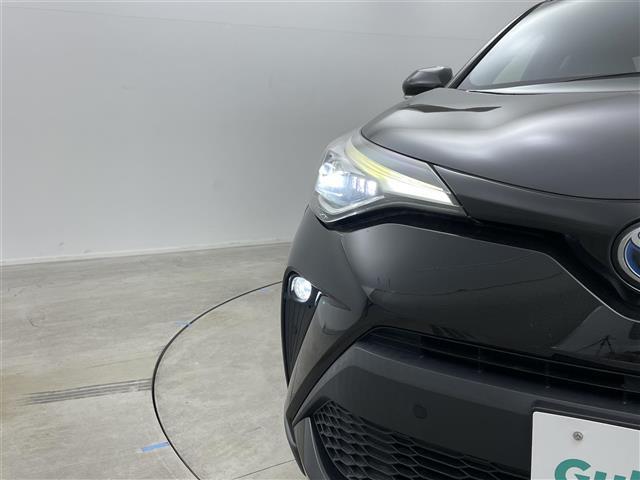Ｃ－ＨＲ Ｇ　モード　ネロ　セーフティプラス　８型ディスプレイ　パノラマミックビューモニター　ハーフレザーシート　シートヒーター　ビルトインＥＴＣ　前後ドライブレコーダー　トヨタセーフティーセンス　コーナーセンサー　ＬＥＤヘッドライト　フォグ（16枚目）