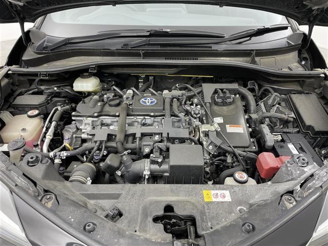 Ｃ－ＨＲ Ｇ　モード　ネロ　セーフティプラス　８型ディスプレイ　パノラマミックビューモニター　ハーフレザーシート　シートヒーター　ビルトインＥＴＣ　前後ドライブレコーダー　トヨタセーフティーセンス　コーナーセンサー　ＬＥＤヘッドライト　フォグ（21枚目）