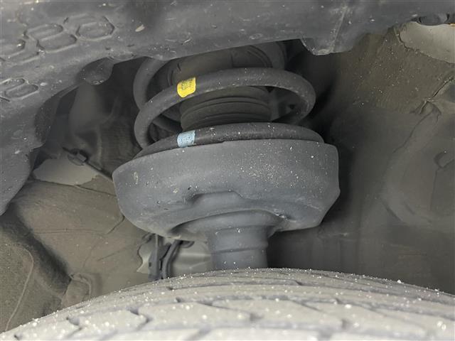 Ｃ－ＨＲ Ｇ　モード　ネロ　セーフティプラス　８型ディスプレイ　パノラマミックビューモニター　ハーフレザーシート　シートヒーター　ビルトインＥＴＣ　前後ドライブレコーダー　トヨタセーフティーセンス　コーナーセンサー　ＬＥＤヘッドライト　フォグ（22枚目）