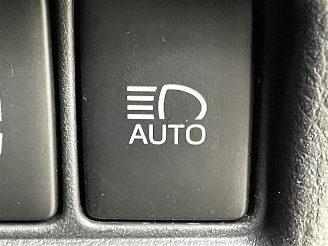 Ｃ－ＨＲ Ｇ　モード　ネロ　セーフティプラス　８型ディスプレイ　パノラマミックビューモニター　ハーフレザーシート　シートヒーター　ビルトインＥＴＣ　前後ドライブレコーダー　トヨタセーフティーセンス　コーナーセンサー　ＬＥＤヘッドライト　フォグ（39枚目）