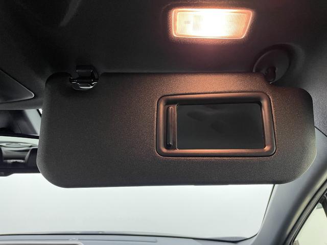 Ｃ－ＨＲ Ｇ　モード　ネロ　セーフティプラス　８型ディスプレイ　パノラマミックビューモニター　ハーフレザーシート　シートヒーター　ビルトインＥＴＣ　前後ドライブレコーダー　トヨタセーフティーセンス　コーナーセンサー　ＬＥＤヘッドライト　フォグ（44枚目）