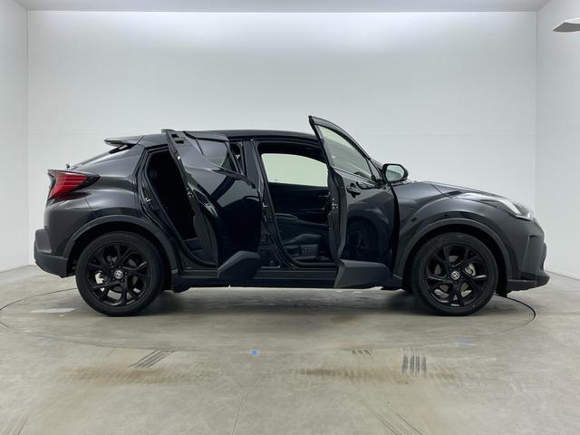 Ｃ－ＨＲ Ｇ　モード　ネロ　セーフティプラス　８型ディスプレイ　パノラマミックビューモニター　ハーフレザーシート　シートヒーター　ビルトインＥＴＣ　前後ドライブレコーダー　トヨタセーフティーセンス　コーナーセンサー　ＬＥＤヘッドライト　フォグ（68枚目）