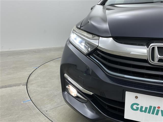 シャトル ハイブリッドＸ　純正ナビ　バックカメラ　衝突軽減ブレーキ　クルーズコントロール　ハーフレザーシート　前後ドライブレコーダー　ビルトインＥＴＣ　ＬＥＤヘッドライト　フォグライト　パドルシフト　スマートキー２本　マット（16枚目）