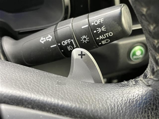 シャトル ハイブリッドＸ　純正ナビ　バックカメラ　衝突軽減ブレーキ　クルーズコントロール　ハーフレザーシート　前後ドライブレコーダー　ビルトインＥＴＣ　ＬＥＤヘッドライト　フォグライト　パドルシフト　スマートキー２本　マット（29枚目）