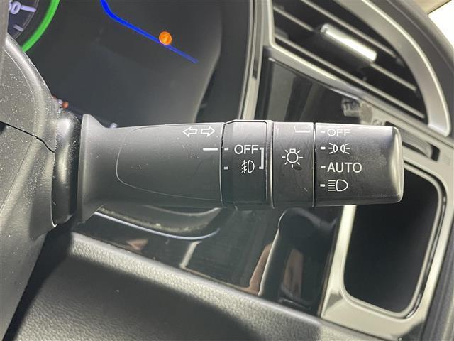 シャトル ハイブリッドＸ　純正ナビ　バックカメラ　衝突軽減ブレーキ　クルーズコントロール　ハーフレザーシート　前後ドライブレコーダー　ビルトインＥＴＣ　ＬＥＤヘッドライト　フォグライト　パドルシフト　スマートキー２本　マット（31枚目）