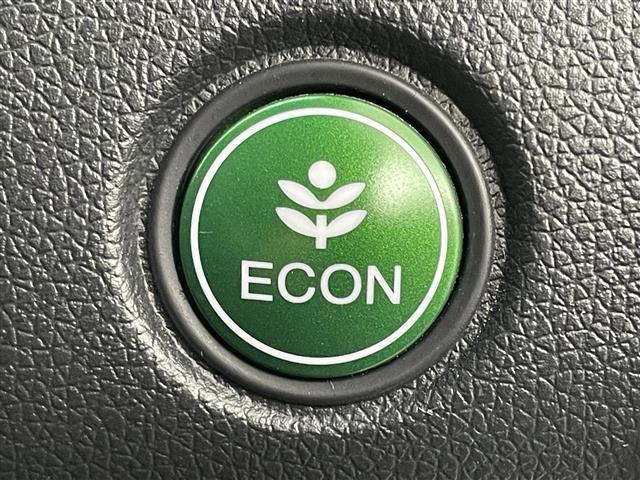 シャトル ハイブリッドＸ　純正ナビ　バックカメラ　衝突軽減ブレーキ　クルーズコントロール　ハーフレザーシート　前後ドライブレコーダー　ビルトインＥＴＣ　ＬＥＤヘッドライト　フォグライト　パドルシフト　スマートキー２本　マット（40枚目）