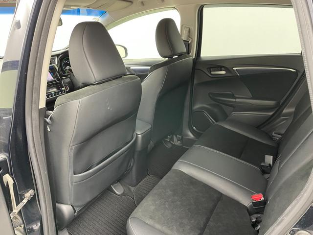 シャトル ハイブリッドＸ　純正ナビ　バックカメラ　衝突軽減ブレーキ　クルーズコントロール　ハーフレザーシート　前後ドライブレコーダー　ビルトインＥＴＣ　ＬＥＤヘッドライト　フォグライト　パドルシフト　スマートキー２本　マット（54枚目）