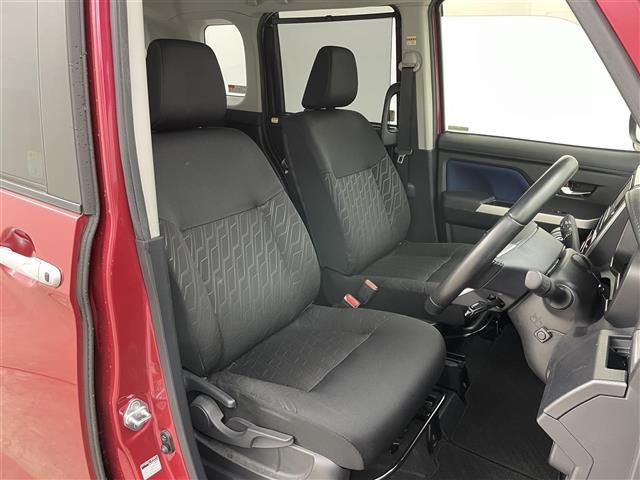 【運転席】『運転席周辺』の画像になります。写真の内容に関してご不明点、ご質問等がございましたらお気軽にガリバー店舗までお問い合わせください。